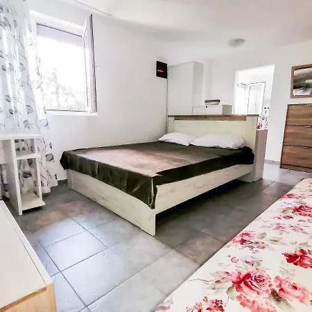Apartments Siesta Тиват Екстер'єр фото