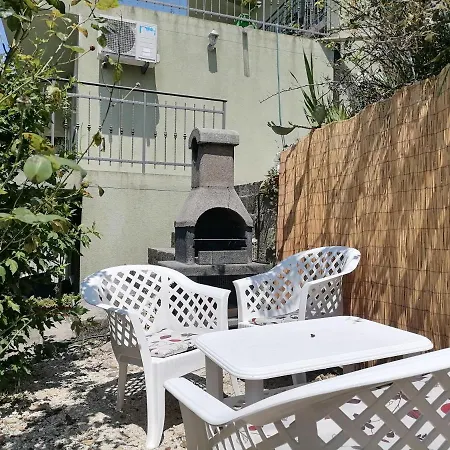 Apartments Siesta Тиват Екстер'єр фото